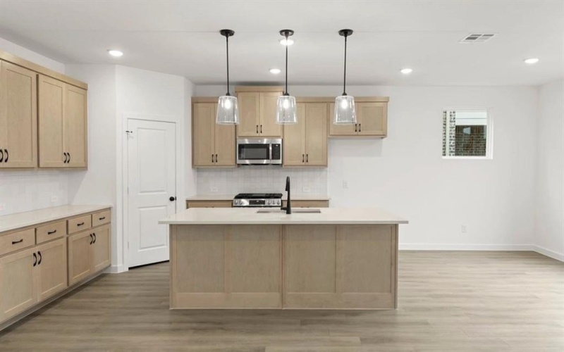 14153 Gallatin Street, Pilot Point, TX 76258, 5 Bedrooms Bedrooms, ,5 BathroomsBathrooms,Residential,For Sale,14153 Gallatin Street,0,21134808