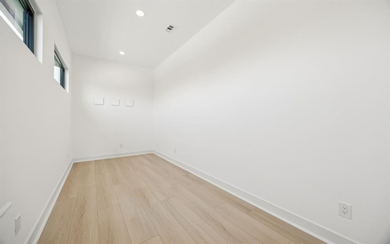 446 S Tyler Street, Dallas, TX 75208, ,Commercial Sale,En Venta,446 S Tyler Street,0,21134871