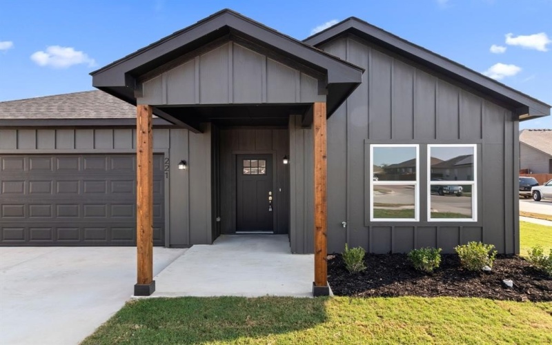 5030 Pinson Street, Fort Worth, TX 76105, 3 Habitaciones Habitaciones , ,2 BañosBaños,Residential,En Venta,5030 Pinson Street,0,21134874