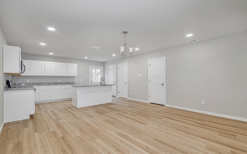 1128 E Broadway Avenue, Fort Worth, TX 76104, 6 Bedrooms Bedrooms, ,5 BathroomsBathrooms,Residential Multi Family,For Sale,1128 E Broadway Avenue,0,21134896