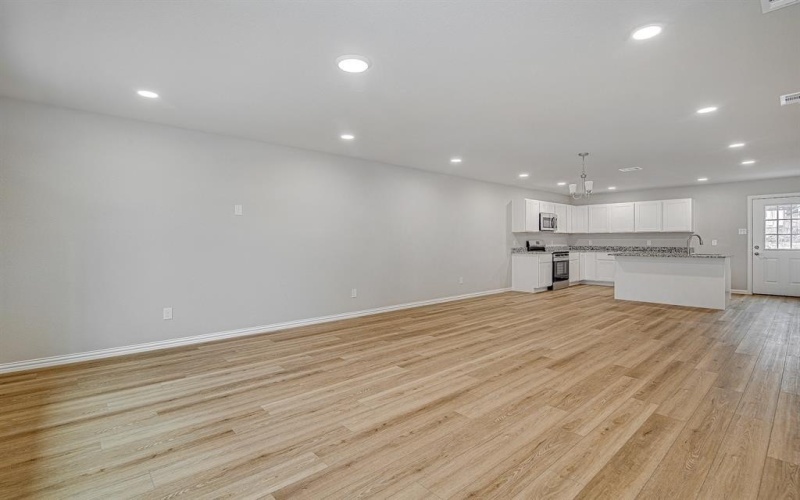 1128 E Broadway Avenue, Fort Worth, TX 76104, 6 Bedrooms Bedrooms, ,5 BathroomsBathrooms,Residential Multi Family,For Sale,1128 E Broadway Avenue,0,21134896