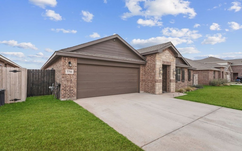 7716 Orange Blossom Rd, Odessa, TX 79765, 4 Habitaciones Habitaciones , ,2 BañosBaños,Residential,En Venta,7716 Orange Blossom Rd,0,165078