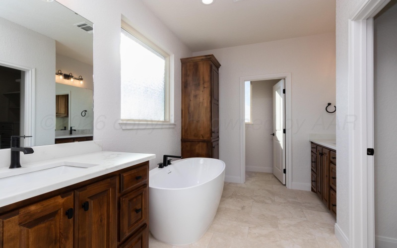 11453 TURTLE BAY Drive, Amarillo, TX 79119-1054, 4 Habitaciones Habitaciones , ,3 BañosBaños,Residential,En Venta,11453 TURTLE BAY Drive,0,25-10180