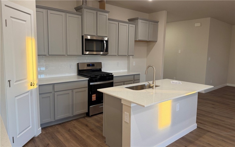 3542 Sepehr Lake Drive, Robstown, TX 78380, 4 Bedrooms Bedrooms, ,2 BathroomsBathrooms,Residential,For Sale,3542 Sepehr Lake Drive,0,468978