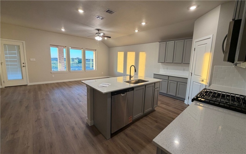 3542 Sepehr Lake Drive, Robstown, TX 78380, 4 Bedrooms Bedrooms, ,2 BathroomsBathrooms,Residential,For Sale,3542 Sepehr Lake Drive,0,468978