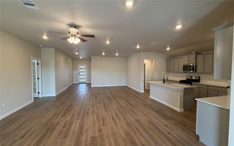 3545 Sepehr Lake Drive, Robstown, TX 78380, 4 Bedrooms Bedrooms, ,2 BathroomsBathrooms,Residential,For Sale,3545 Sepehr Lake Drive,0,468980