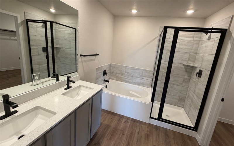 3545 Sepehr Lake Drive, Robstown, TX 78380, 4 Bedrooms Bedrooms, ,2 BathroomsBathrooms,Residential,For Sale,3545 Sepehr Lake Drive,0,468980