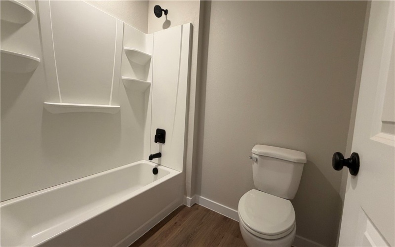 3553 Sepehr Lake Drive, Robstown, TX 78380, 5 Bedrooms Bedrooms, ,3 BathroomsBathrooms,Residential,For Sale,3553 Sepehr Lake Drive,0,468982