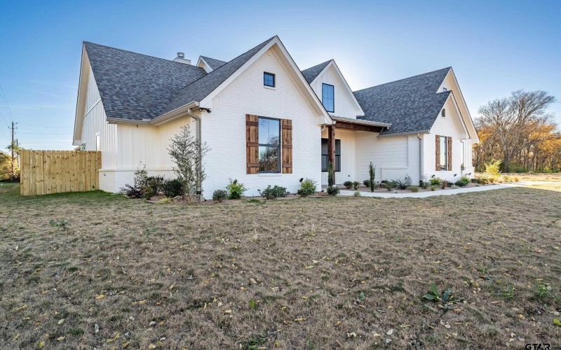 12241 Madison Crossing, Bullard, TX 75757, 4 Bedrooms Bedrooms, ,3 BathroomsBathrooms,Residential,For Sale,12241 Madison Crossing,0,25017872