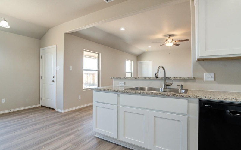 936 E Municipal Drive, Lubbock, TX 79403, 3 Bedrooms Bedrooms, ,2 BathroomsBathrooms,Residential,For Sale,936 E Municipal Drive,0,202564253