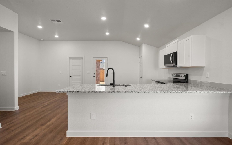 1305 N Chicago Avenue, Lubbock, TX 79416, 3 Habitaciones Habitaciones , ,2 BañosBaños,Residential,En Venta,1305 N Chicago Avenue,0,202564263