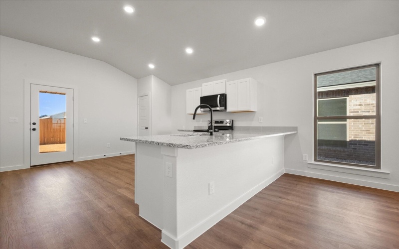 1305 N Chicago Avenue, Lubbock, TX 79416, 3 Habitaciones Habitaciones , ,2 BañosBaños,Residential,En Venta,1305 N Chicago Avenue,0,202564263