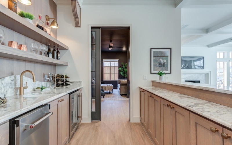 4022 136th Street, Lubbock, TX 79423, 4 Habitaciones Habitaciones , ,5 BañosBaños,Residential,En Venta,4022 136th Street,0,202564265