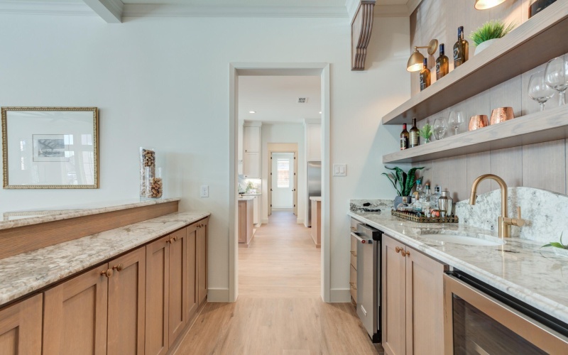 4022 136th Street, Lubbock, TX 79423, 4 Habitaciones Habitaciones , ,5 BañosBaños,Residential,En Venta,4022 136th Street,0,202564265