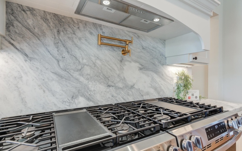 4022 136th Street, Lubbock, TX 79423, 4 Habitaciones Habitaciones , ,5 BañosBaños,Residential,En Venta,4022 136th Street,0,202564265