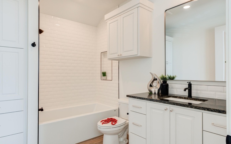 4022 136th Street, Lubbock, TX 79423, 4 Habitaciones Habitaciones , ,5 BañosBaños,Residential,En Venta,4022 136th Street,0,202564265