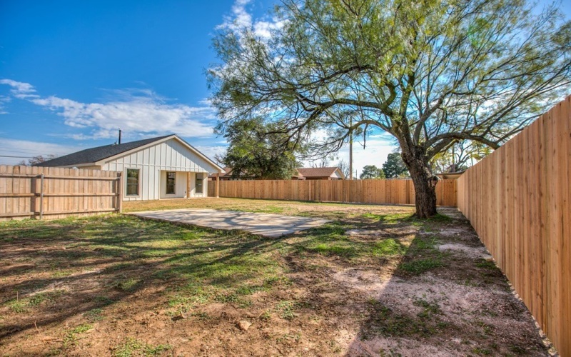 2801 Bowie St, San Angelo, TX 76901, 3 Bedrooms Bedrooms, ,2 BathroomsBathrooms,Residential,For Sale,2801 Bowie St,0,130070