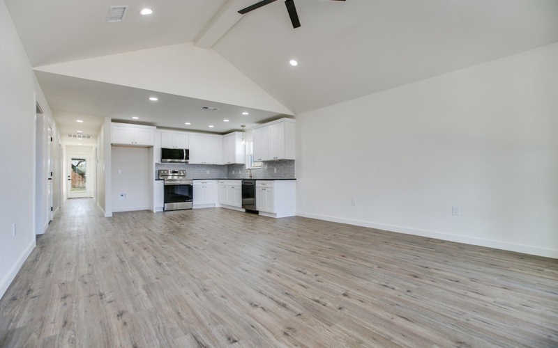 2801 Bowie St, San Angelo, TX 76901, 3 Bedrooms Bedrooms, ,2 BathroomsBathrooms,Residential,For Sale,2801 Bowie St,0,130070