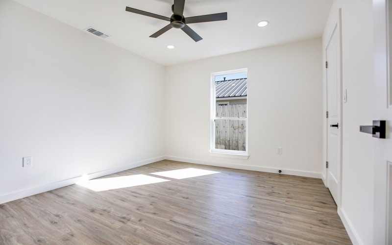 2809 Bowie St, San Angelo, TX 76901, 3 Bedrooms Bedrooms, ,2 BathroomsBathrooms,Residential,For Sale,2809 Bowie St,0,130071