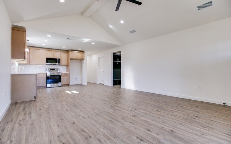 2809 Bowie St, San Angelo, TX 76901, 3 Bedrooms Bedrooms, ,2 BathroomsBathrooms,Residential,For Sale,2809 Bowie St,0,130071