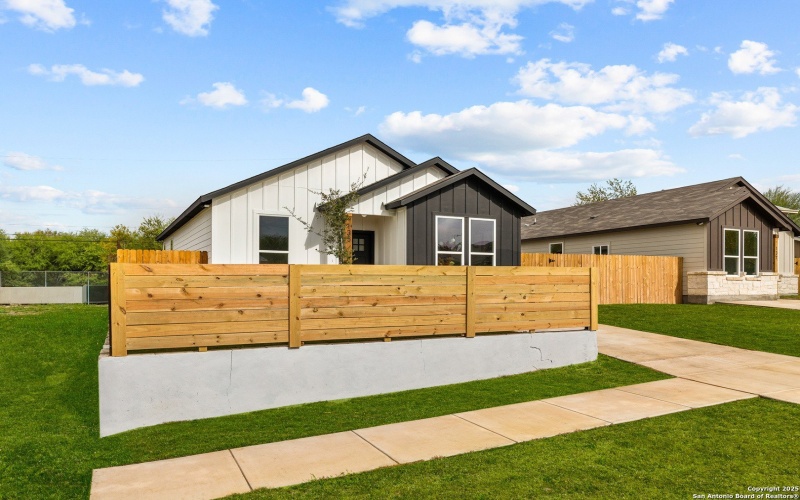 135 Sligo, San Antonio, TX 78223, 3 Habitaciones Habitaciones , ,2 BañosBaños,Residential,En Venta,135 Sligo,0,1884282