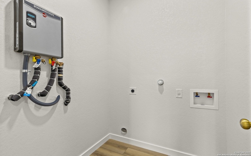 137 Sligo, San Antonio, TX 78223, 3 Bedrooms Bedrooms, ,2 BathroomsBathrooms,Residential,For Sale,137 Sligo,0,1884292