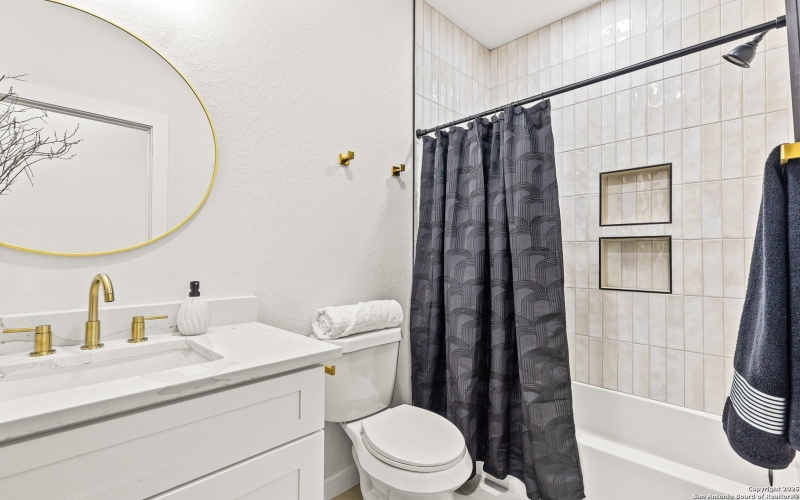 137 Sligo, San Antonio, TX 78223, 3 Bedrooms Bedrooms, ,2 BathroomsBathrooms,Residential,For Sale,137 Sligo,0,1884292