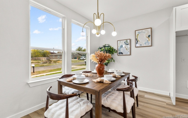 137 Sligo, San Antonio, TX 78223, 3 Bedrooms Bedrooms, ,2 BathroomsBathrooms,Residential,For Sale,137 Sligo,0,1884292