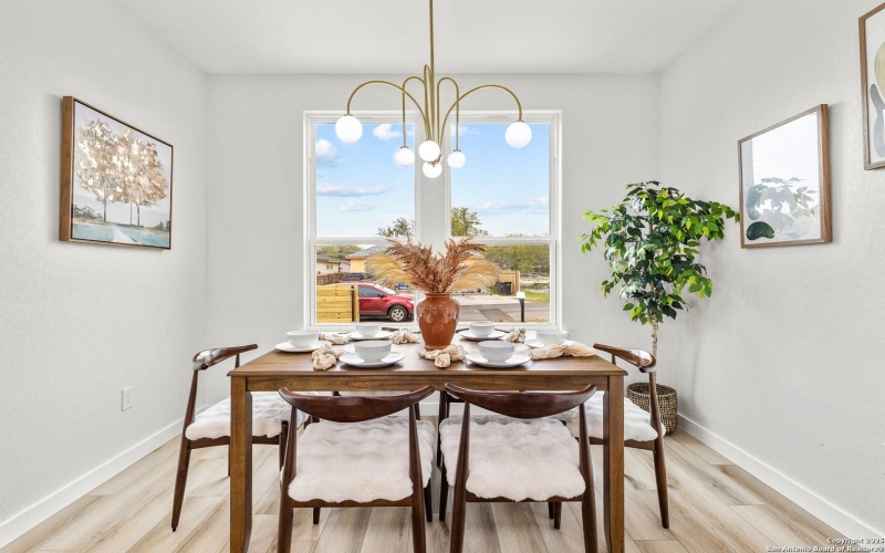 137 Sligo, San Antonio, TX 78223, 3 Bedrooms Bedrooms, ,2 BathroomsBathrooms,Residential,For Sale,137 Sligo,0,1884292