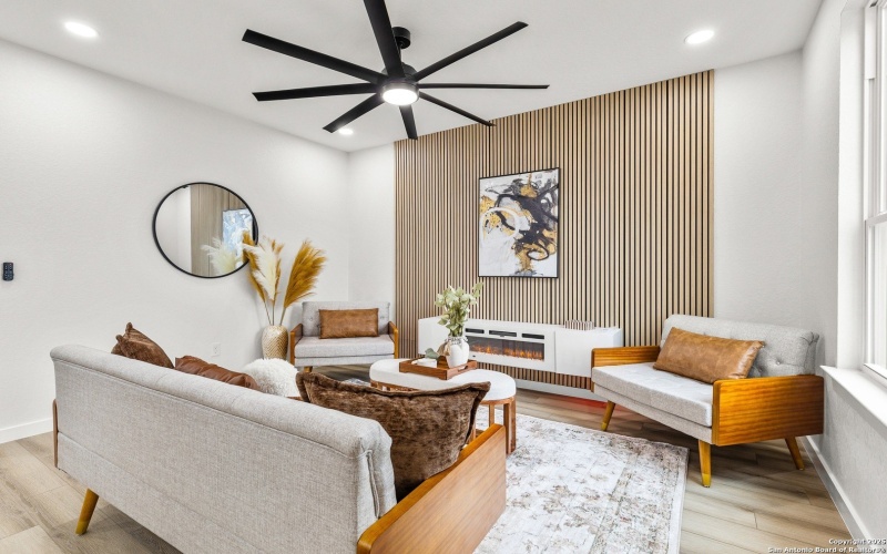 137 Sligo, San Antonio, TX 78223, 3 Bedrooms Bedrooms, ,2 BathroomsBathrooms,Residential,For Sale,137 Sligo,0,1884292