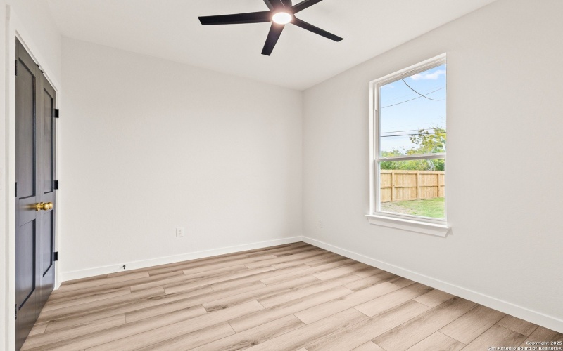 137 Sligo, San Antonio, TX 78223, 3 Bedrooms Bedrooms, ,2 BathroomsBathrooms,Residential,For Sale,137 Sligo,0,1884292