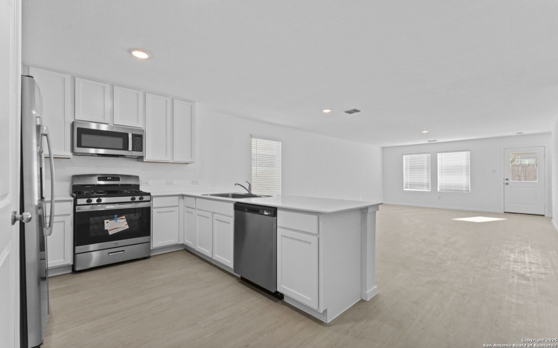 7634 Nessie Trails, Floresville, TX 78227, 4 Bedrooms Bedrooms, ,2 BathroomsBathrooms,Residential,For Sale,7634 Nessie Trails,0,1926841