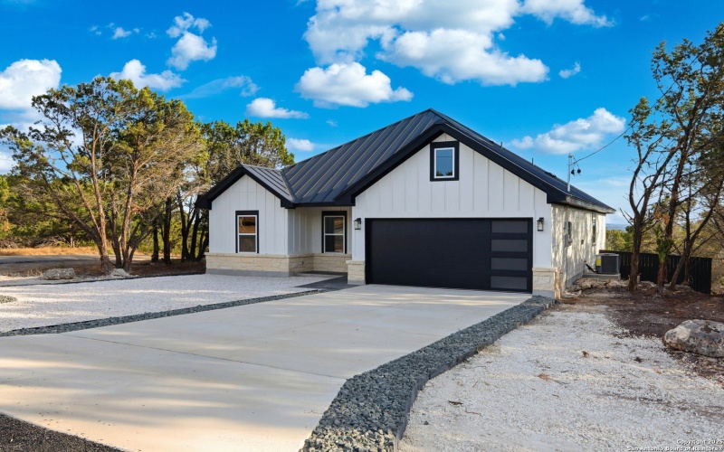 1266 Highpoint Ln, Spring Branch, TX 78070, 3 Habitaciones Habitaciones , ,2 BañosBaños,Residential,En Venta,1266 Highpoint Ln,0,1929022