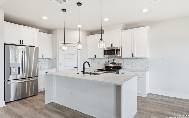 1266 Highpoint Ln, Spring Branch, TX 78070, 3 Habitaciones Habitaciones , ,2 BañosBaños,Residential,En Venta,1266 Highpoint Ln,0,1929022