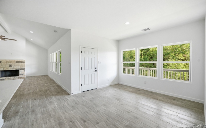 207 Deer Oaks, Lakehills, TX 78063, 4 Habitaciones Habitaciones , ,5 BañosBaños,Residential,En Venta,207 Deer Oaks,0,1929208