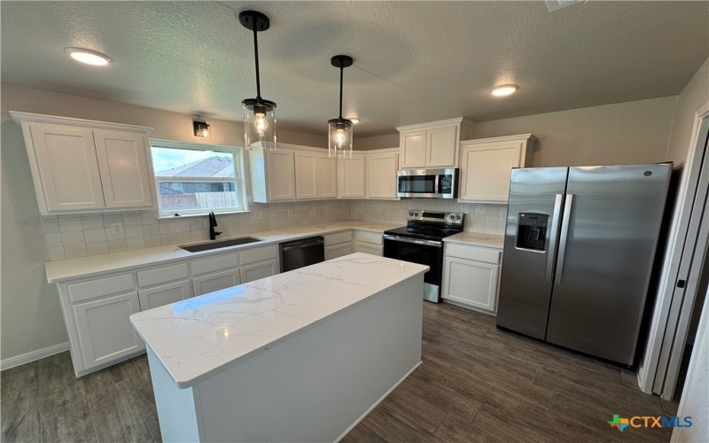 2528 Cowgirl Trail, Belton, TX 76513, 4 Habitaciones Habitaciones , ,2 BañosBaños,Residential,En Venta,2528 Cowgirl Trail,0,579927