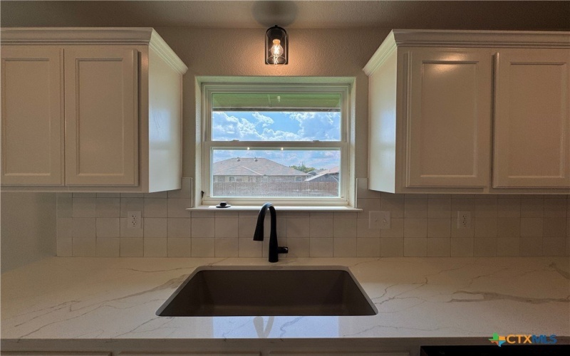 2528 Cowgirl Trail, Belton, TX 76513, 4 Habitaciones Habitaciones , ,2 BañosBaños,Residential,En Venta,2528 Cowgirl Trail,0,579927