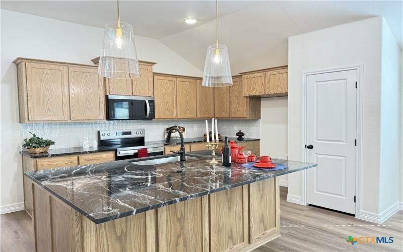 4713 Allison Drive, Belton, TX 76513, 3 Bedrooms Bedrooms, ,2 BathroomsBathrooms,Residential,For Sale,4713 Allison Drive,0,599081