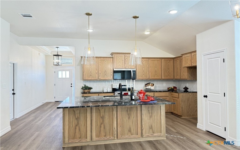 4713 Allison Drive, Belton, TX 76513, 3 Bedrooms Bedrooms, ,2 BathroomsBathrooms,Residential,For Sale,4713 Allison Drive,0,599081