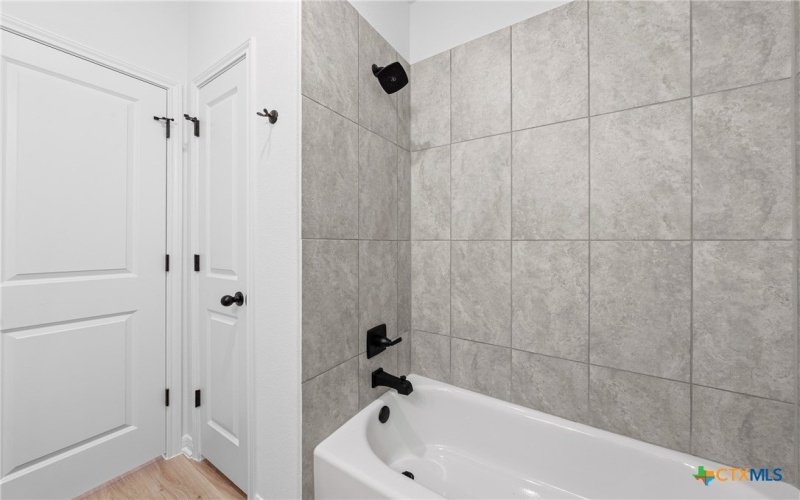 9119 Littlefield Drive unit: A #A, Temple, TX 76502, 3 Bedrooms Bedrooms, ,2 BathroomsBathrooms,Residential,For Sale,9119 Littlefield Drive unit: A,0,600267