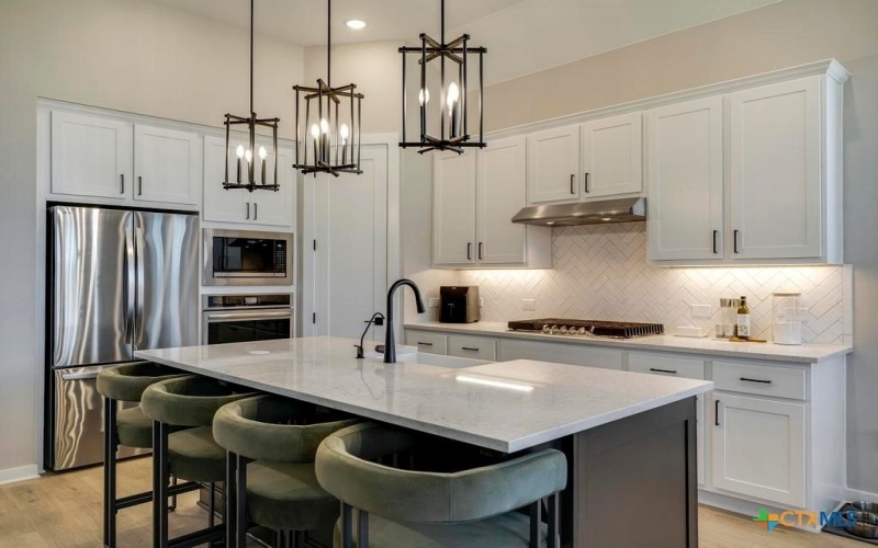 5725 Huron Drive, New Braunfels, TX 78130, 4 Habitaciones Habitaciones , ,3 BañosBaños,Residential,En Venta,5725 Huron Drive,0,600282