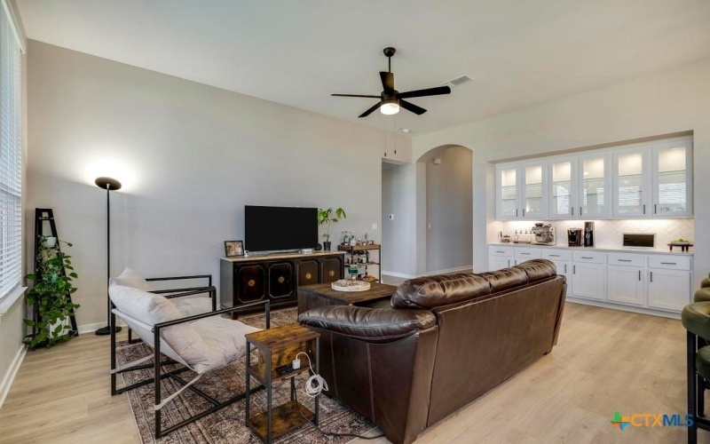 5725 Huron Drive, New Braunfels, TX 78130, 4 Habitaciones Habitaciones , ,3 BañosBaños,Residential,En Venta,5725 Huron Drive,0,600282