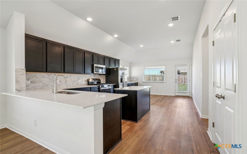 3721 Pin Oak Hills, Seguin, TX 78155, 3 Habitaciones Habitaciones , ,2 BañosBaños,Residential,En Venta,3721 Pin Oak Hills,0,600299