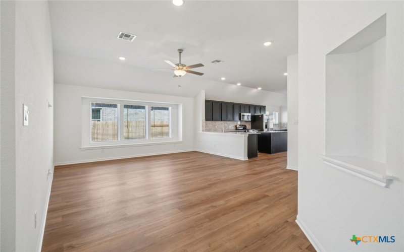 3721 Pin Oak Hills, Seguin, TX 78155, 3 Habitaciones Habitaciones , ,2 BañosBaños,Residential,En Venta,3721 Pin Oak Hills,0,600299