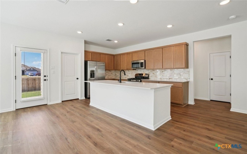 3732 Canby Oak Bluff, Seguin, TX 78155, 3 Habitaciones Habitaciones , ,2 BañosBaños,Residential,En Venta,3732 Canby Oak Bluff,0,600300