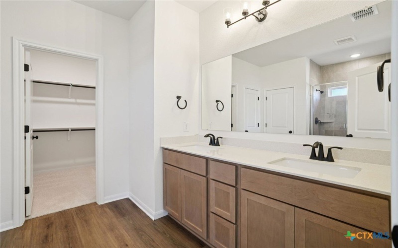 3732 Canby Oak Bluff, Seguin, TX 78155, 3 Habitaciones Habitaciones , ,2 BañosBaños,Residential,En Venta,3732 Canby Oak Bluff,0,600300