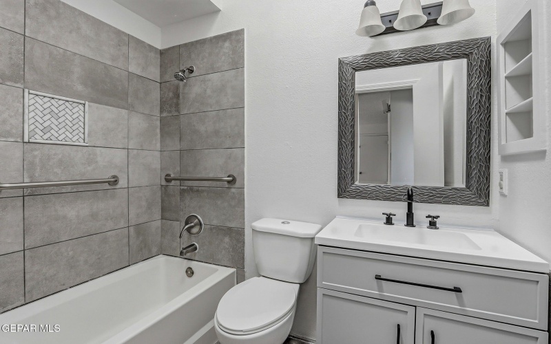 12065 MIGUEL VARELA Lane, El Paso, TX 79936, 2 Habitaciones Habitaciones , ,2 BañosBaños,Residential,En Venta,12065 MIGUEL VARELA Lane,0,935324