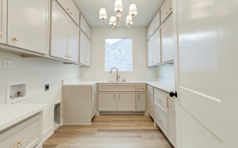 4616 138th Place, Lubbock, TX 79424, 4 Habitaciones Habitaciones , ,3 BañosBaños,Residential,En Venta,4616 138th Place,0,202564294