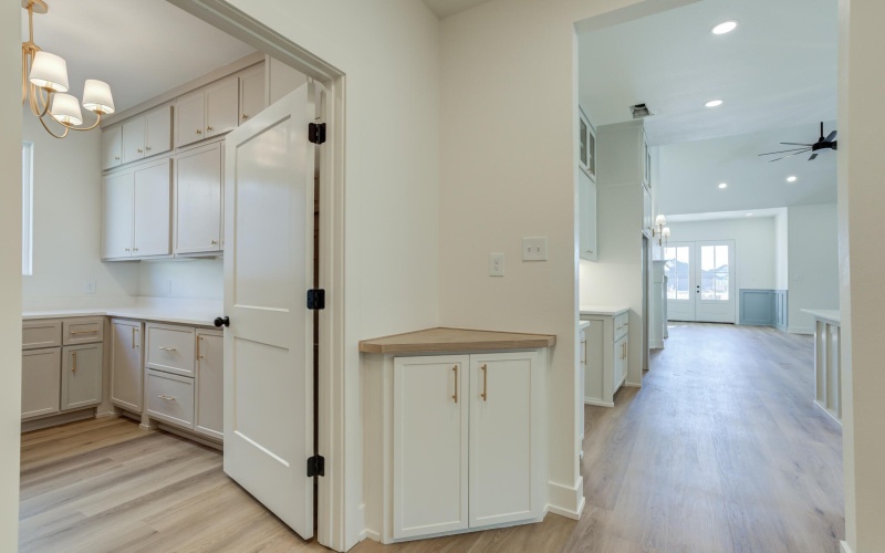 4616 138th Place, Lubbock, TX 79424, 4 Habitaciones Habitaciones , ,3 BañosBaños,Residential,En Venta,4616 138th Place,0,202564294