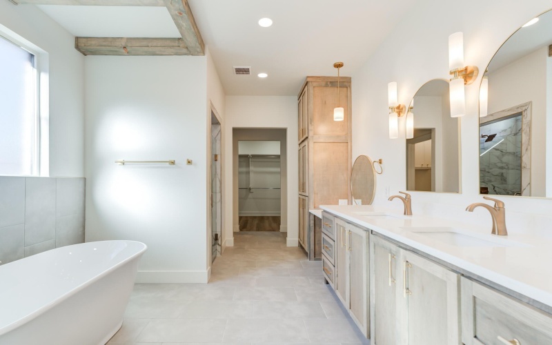 4616 138th Place, Lubbock, TX 79424, 4 Habitaciones Habitaciones , ,3 BañosBaños,Residential,En Venta,4616 138th Place,0,202564294